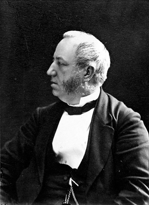 Hon. P. J. O. Chauveau, Montreal, QC, 1863, par William Notman (Wikimedia Commons)